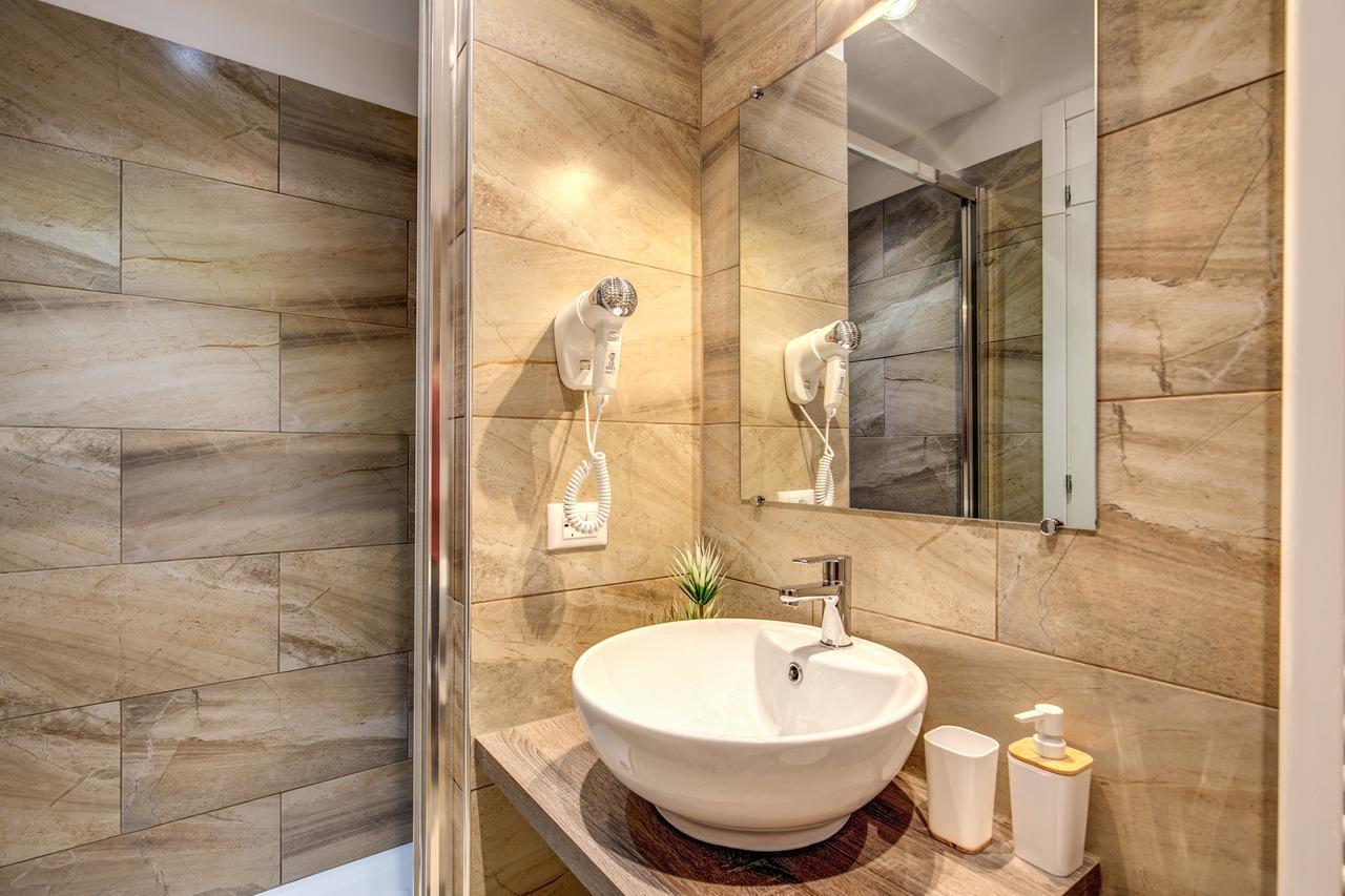 Chester Suites Roma Ngoại thất bức ảnh